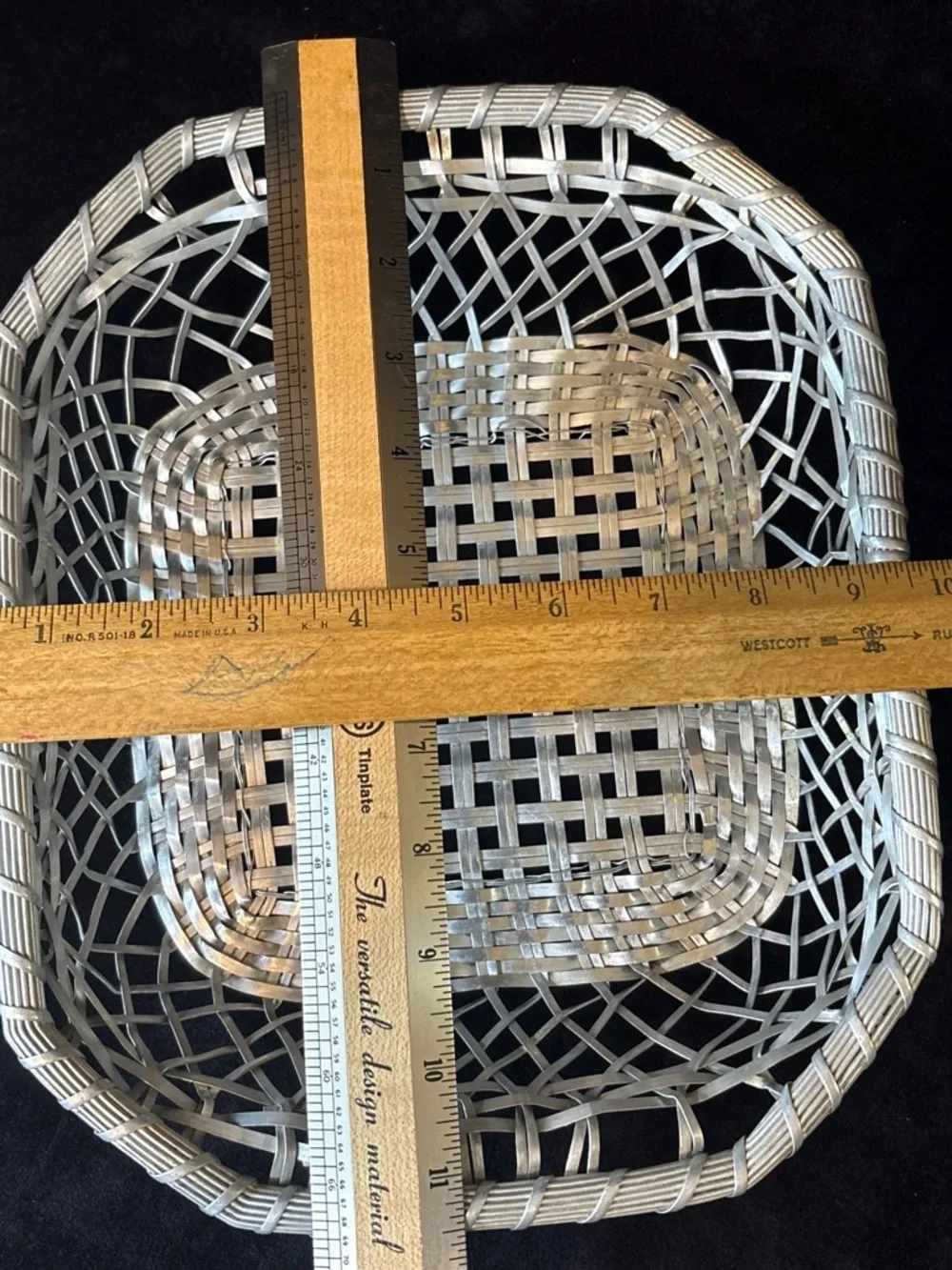 VTG Woven Wire Metal Baskets Set 2 OS Silver Cottagecore Rustic Farmhouse